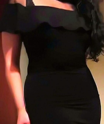 Азалия, 32 года